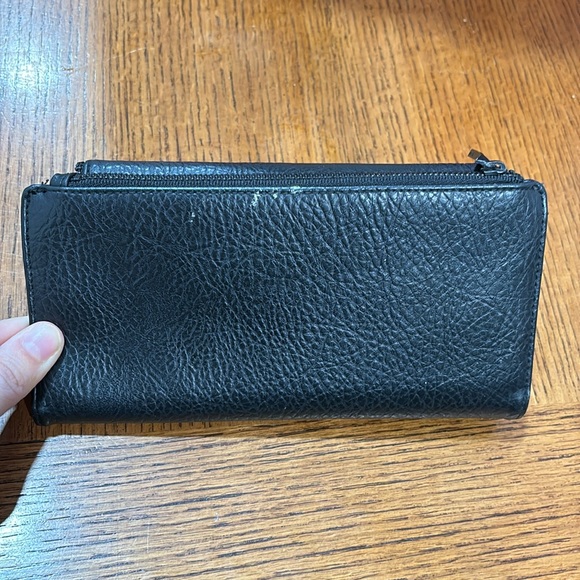 Matt & Nat Black trifold wallet - Picture 4 of 8